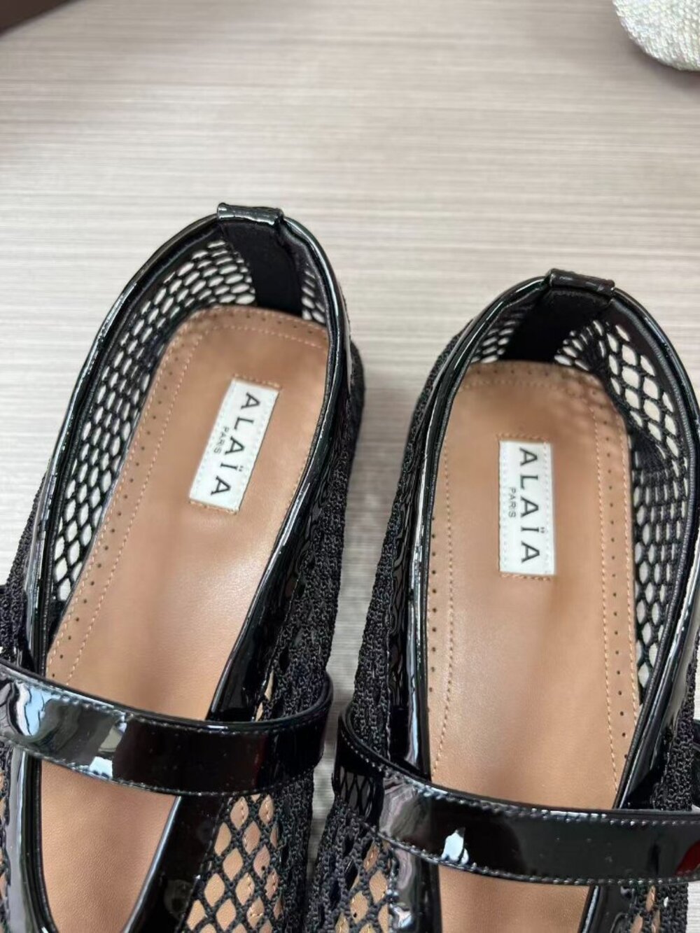 Alaia runway-style ballet flats - Picture 6 of 8